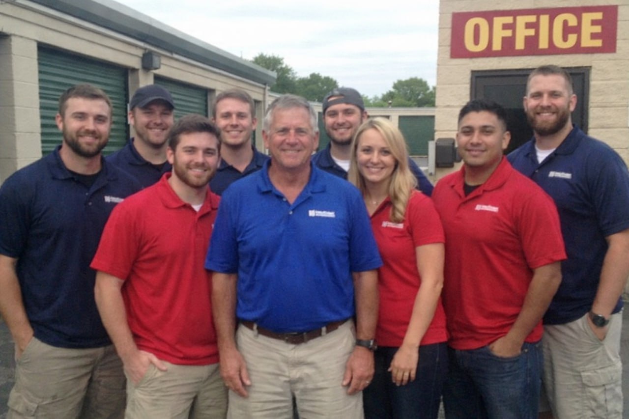 Water damage restoration professionals in Staten Island, NY